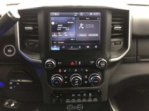 Used 2022 RAM 2500 Big Horn w/ Level C Equiment Group image 24