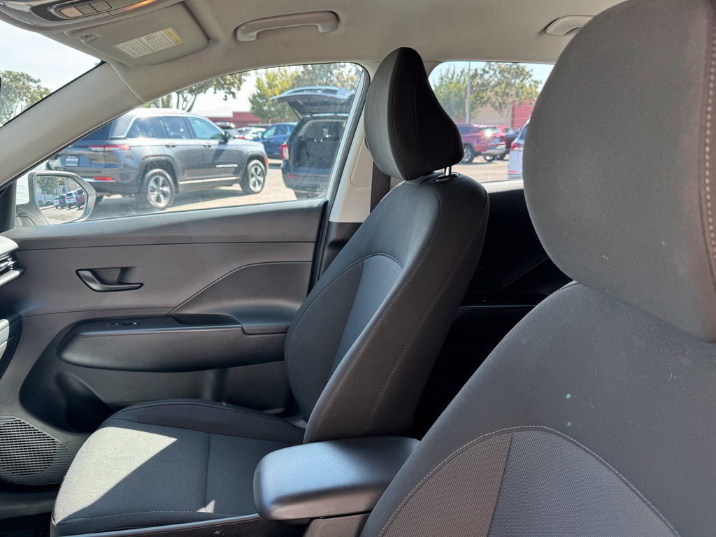 Used 2024 Hyundai Kona SEL FWD image 13