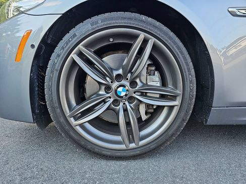 Used 2016 BMW 550i xDrive Sedan AWD/4WD image 24