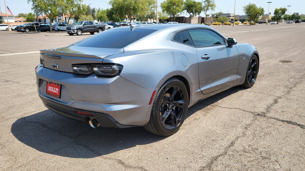 Used 2022 Chevrolet Camaro LT w/ RS Package RWD image 11