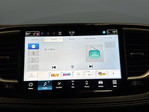 New 2026 Chrysler Pacifica Select AWD/4WD image 37
