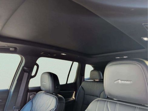 Used 2025 Buick Enclave Avenir w/ Super Cruise Package image 20