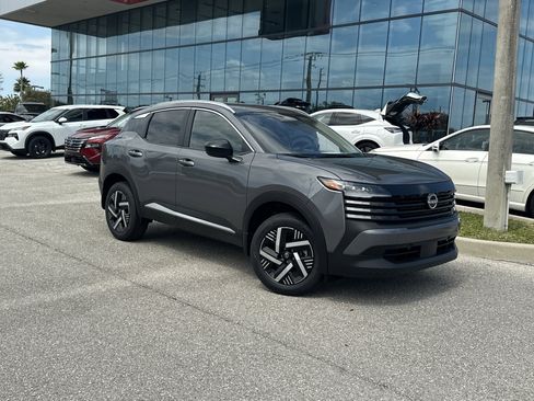 New 2026 Nissan Kicks SV FWD image 2