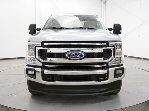 Used 2020 Ford F250 XLT w/ XLT Value Package image 2