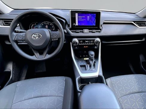 Used 2024 Toyota RAV4 XLE w/ Convenience Package FWD image 16