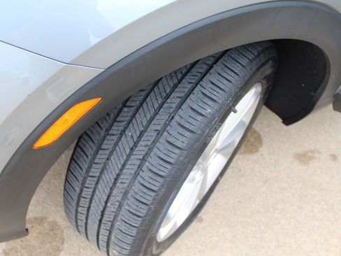 Used 2023 Buick Encore GX Preferred image 51