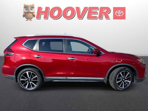 Used 2020 Nissan Rogue SL w/ Premium Package FWD image 2