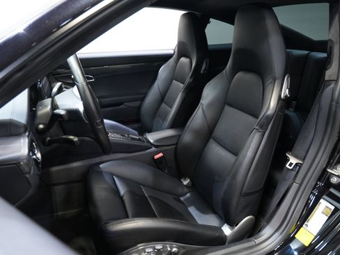 Used 2016 Porsche 911 Turbo S AWD/4WD image 25