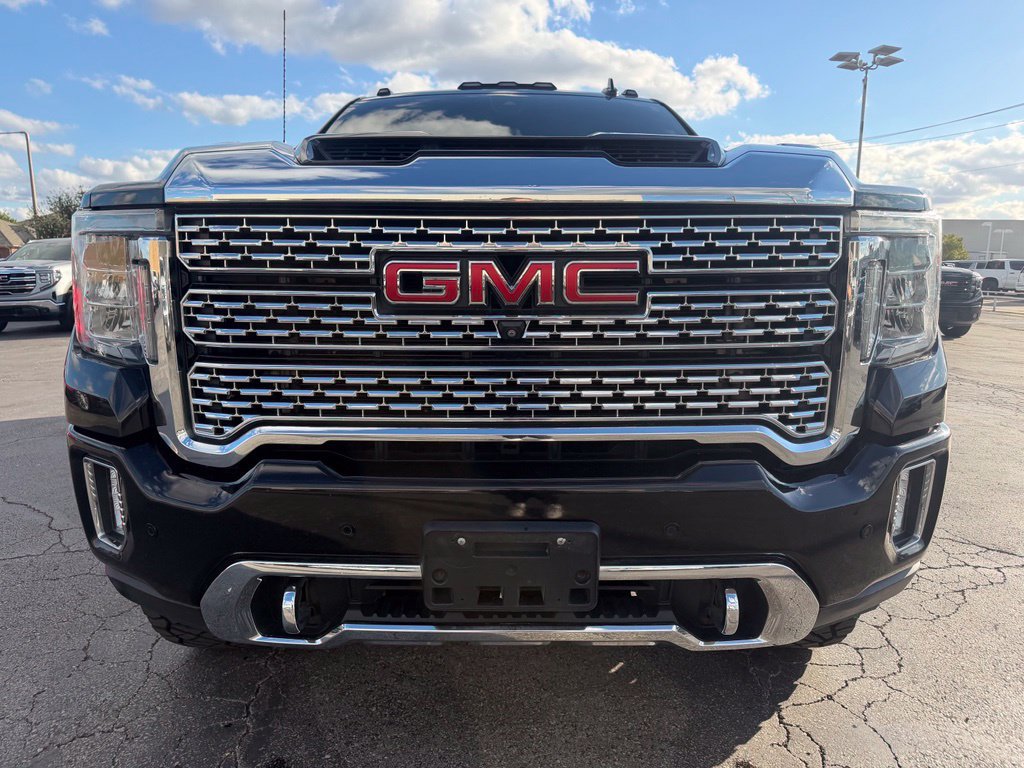 Used 2020 GMC Sierra 2500 Denali w/ Technology Package AWD/4WD image 9