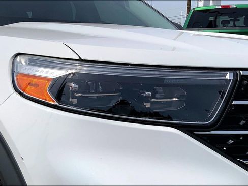 Used 2020 Ford Explorer XLT w/ Equipment Group 202A RWD image 32