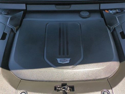 Certified 2024 Cadillac Lyriq Sport AWD/4WD image 22