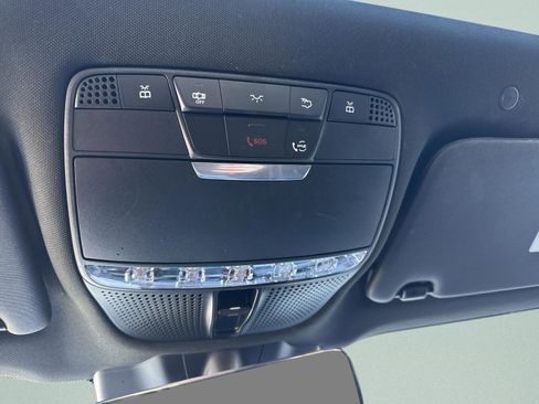 Certified 2022 Mercedes-Benz GLC 300 image 17
