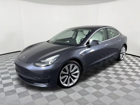 Used 2018 Tesla Model 3 Long Range AWD/4WD image 1