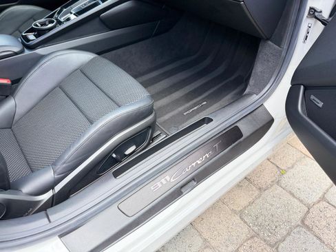 Used 2024 Porsche 911 Carrera T image 49