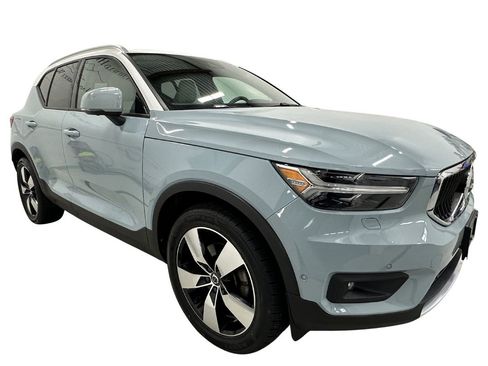 Used 2019 Volvo XC40 T5 Momentum AWD/4WD image 3