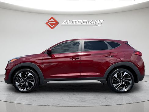 Used 2019 Hyundai Tucson Sport FWD image 3