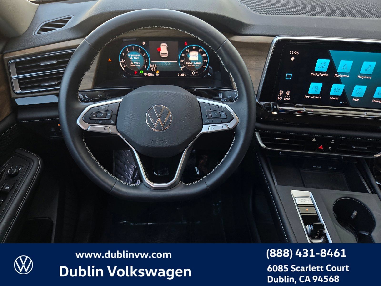 Used 2024 Volkswagen Atlas SE FWD image 13