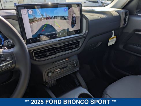 New 2025 Ford Bronco Sport Badlands w/ Badlands Tech Package AWD/4WD image 32