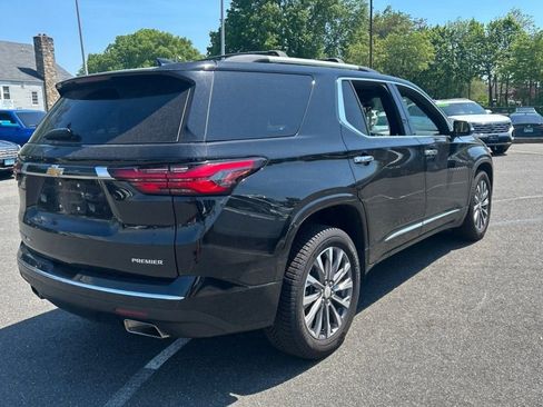Used 2022 Chevrolet Traverse Premier AWD/4WD image 5
