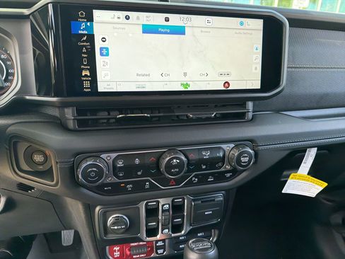 Used 2024 Jeep Wrangler Unlimited Rubicon 392 image 13