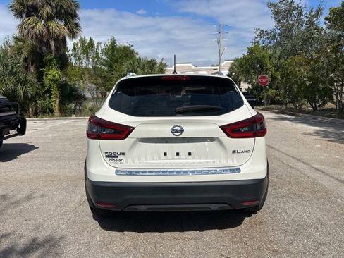 Used 2022 Nissan Rogue Sport SL image 8