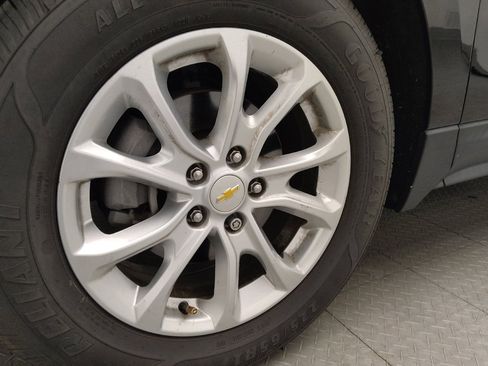 Used 2019 Chevrolet Equinox LS FWD image 31