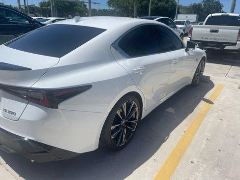Used 2022 Lexus IS 350 F Sport RWD image 6