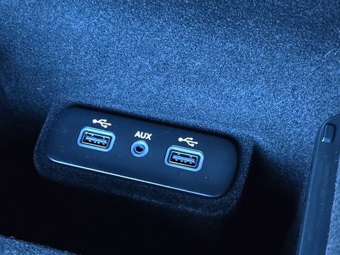 Used 2017 Dodge Charger SXT w/ Rallye Group image 64