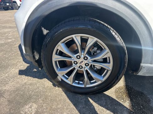 Used 2021 Ford Explorer Limited image 7