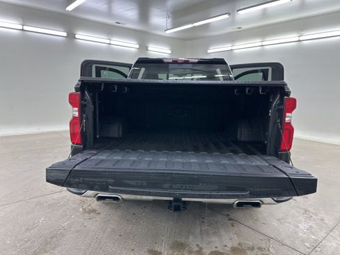 Used 2022 Chevrolet Silverado 1500 LTZ w/ LTZ Premium Package image 25