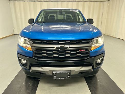 Used 2022 Chevrolet Colorado Z71 image 3