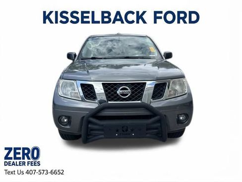 Used 2017 Nissan Frontier SV w/ SV Value Truck Package AWD/4WD image 9