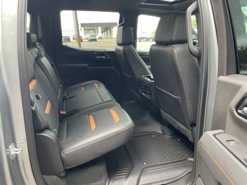 Used 2026 GMC Sierra 1500 AT4 w/ AT4 Premium Package AWD/4WD image 32
