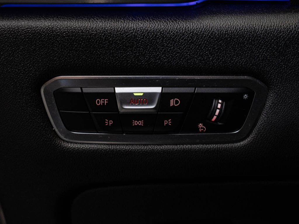 Used 2023 BMW X5 xDrive40i AWD/4WD image 43
