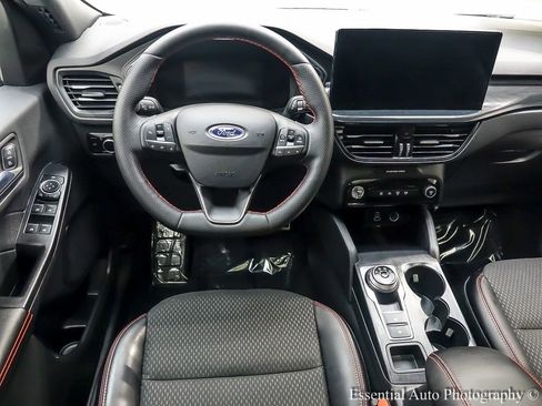 Used 2024 Ford Escape ST-Line w/ Tech Pack #1 image 15