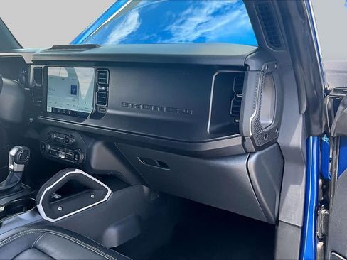 Used 2021 Ford Bronco First Edition AWD/4WD image 17