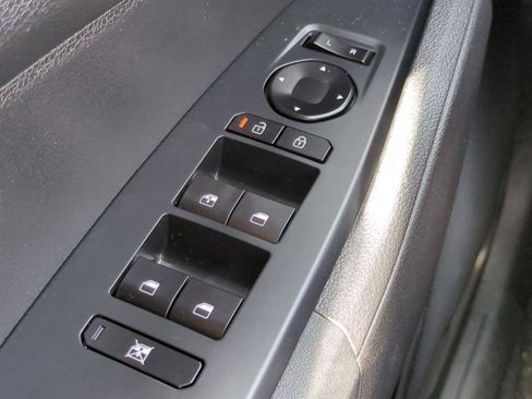 Used 2026 Kia Sportage S AWD/4WD image 19