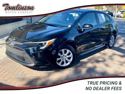 Used 2025 Toyota Corolla LE