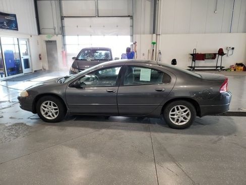 Used 2004 Dodge Intrepid SE FWD image 4