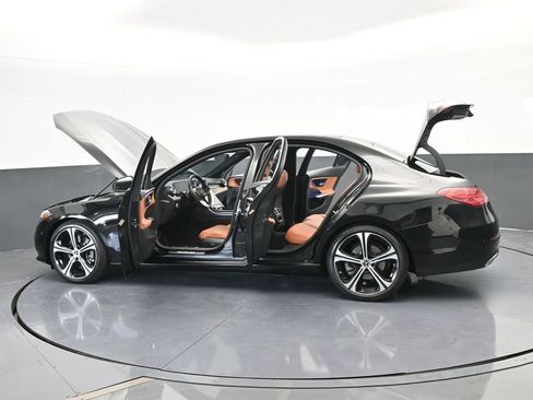 Used 2022 Mercedes-Benz C 300 Sedan w/ Exclusive Trim Package image 76