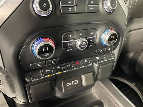 Certified 2022 GMC Sierra 1500 Elevation w/ Driver Alert Package I image 8