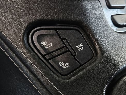 Used 2016 Chevrolet Tahoe LTZ image 14