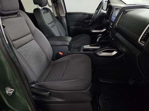 Used 2022 Nissan Frontier SV image 28