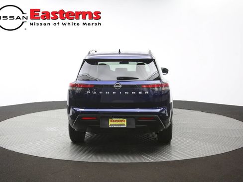 Used 2025 Nissan Pathfinder SV FWD image 36