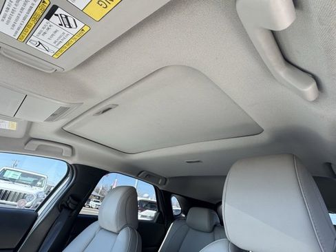 Used 2025 MAZDA CX-30 AWD 2.5 S w/ Preferred Package image 12