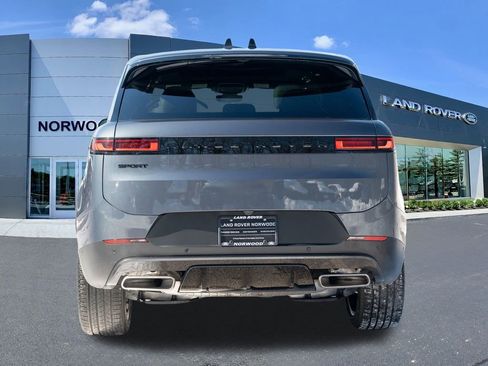 New 2026 Land Rover Range Rover Sport SE image 5