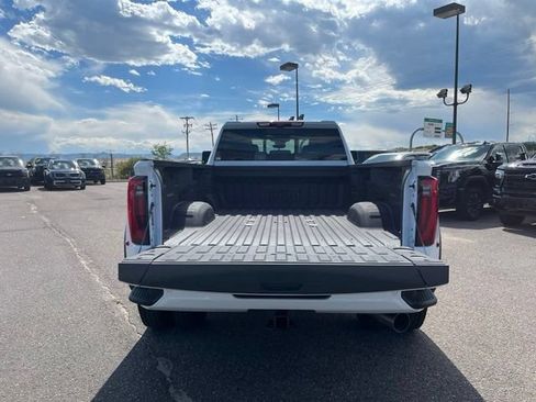 New 2026 GMC Sierra 3500 Denali w/ Denali Reserve Package AWD/4WD image 23