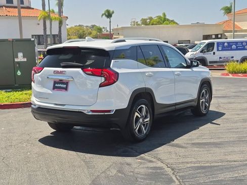Used 2021 GMC Terrain SLT w/ Infotainment Package II FWD image 5