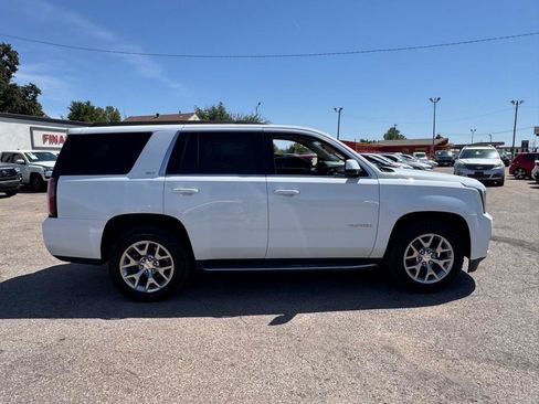 Used 2018 GMC Yukon SLT w/ Open Road Package AWD/4WD image 4