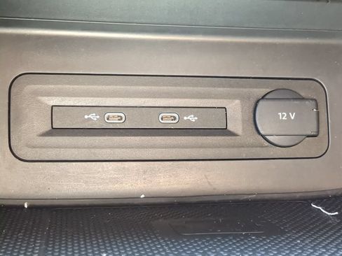 Used 2023 Volkswagen Atlas SE w/ Panoramic Sunroof Package FWD image 28